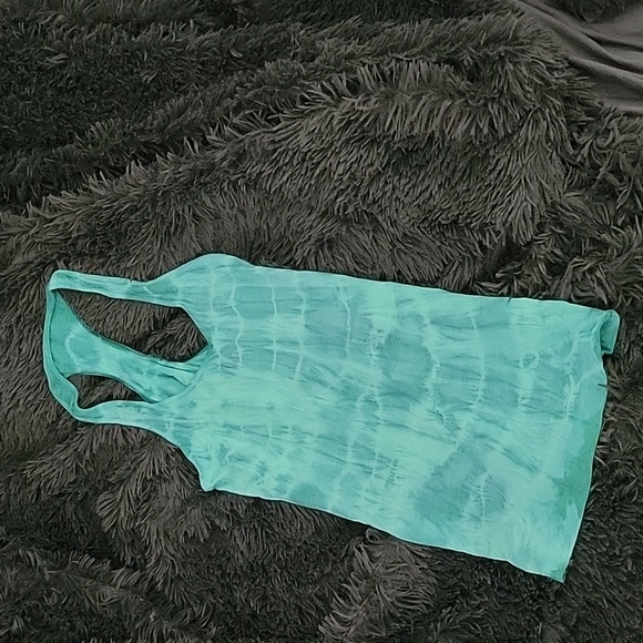 Lululemon Mint Teal Green Cool Racerback Tank Top Shirt Size 6 EUC - Picture 1 of 2